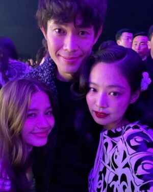 Hio Miyazawa Instagram - CHANEL Métiers d'art with team Korea and Thailand！

#chanel #chanelmetiersdart 
#parkseojun #jennie #violletewautier