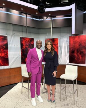 Hisham Tawfiq Instagram - Press Day for the Final Season of #theblacklist which Premiers this Sunday Feb 26th at 10pm. @nbcblacklist 
It’s been a great ride!! 🙏🏿 #Harlem

Styled by @styledbystaceyjordan 🍇