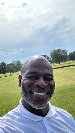 Hisham Tawfiq Instagram - Little Rock Arkansas 🕺🏿🏌🏽‍♀️