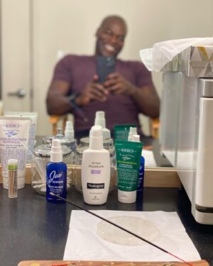 Hisham Tawfiq Instagram - Smoke and Mirrors Photo Shoot, Lights Camera Action 😎