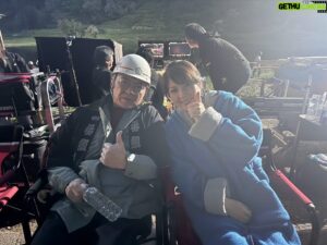Hitoshi Ozawa Instagram - そして
夜の河に行ってみると
洗濯している女の人がいました
僕のパンツも洗ってくれませんかと
近づいてみると
その女の人は
飯島直子ちゃんでした
2人で何をしてるのかと聞いてみると
どうやら
踊る大捜査線の撮影をしているらしく
僕も参加してみました

情報解禁です❗️

『室井慎次　敗れざる者』
10/11 公開

『室井慎次　生き続ける者』
11/15 公開

@odoru_project