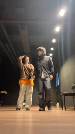 Ho Joon Instagram - 기타 있긴한데 집에..