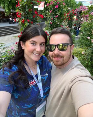 Hollie Arnold Instagram - 𝙼𝚎𝚎𝚝 𝚖𝚎 𝚒𝚗 𝙺𝚘𝚋𝚎 😍🌸🎌
•
•
#travel #love #boyfriend #happy #kobe #worldchampionships