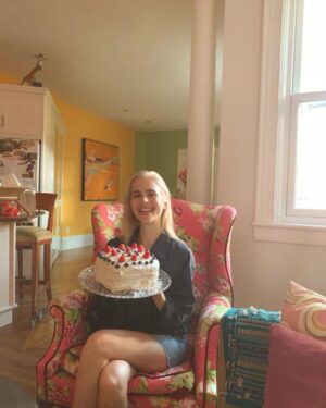 Holly Deveaux Instagram - 🍋 🫐 🫖 

Took a mental health day to bake a cake & trick @jesse_rath @hayl_dawson @colin_tea into joining me for a tea party 🎈