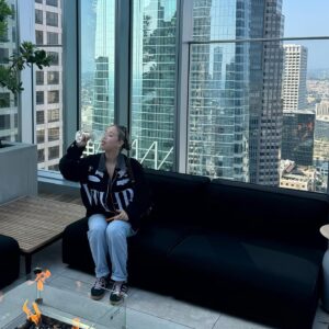 Holly J. Barrett Instagram - Lovers & fwends