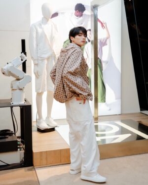 Honda Kyoya Instagram - @herno_official 
HERNO 青山店の期間限定ポップアップストア「HERNO GLOBE×ANREALAGE」へ行ってきました。
このコラボでしか実現できないデザインには目を惹かれました。

#Herno #UrbanOuterwearCouture #HernoSS24
#HernoClub #Anrealage
#PR