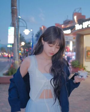 Hong Eun-chae Instagram - 