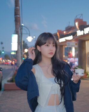 Hong Eun-chae Instagram - 