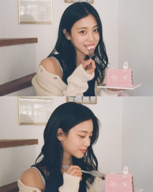 Hong Hwa-yeon Instagram - 💕