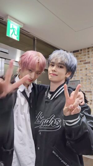 Hong Joo-chan Instagram - make a boom boom boom💣 #CRAVITY #세림 님과 함께한 #Feelme_Challenge

#GoldenChild #골든차일드 #GNCD
#Feelme #Feel_GNCD #Challenge 
#이대열 #Y #이장준 #TAG #배승민
#봉재현 #김지범 #김동현 #홍주찬 #최보민
#LEEDAEYEOL #CHOISUNGYUN #LEEJANGJUN #SONYOUNGTAEK #BAESEUNGMIN
#BONGJAEHYUN #KIMJIBEOM #KIMDONGHYUN #HONGJOOCHAN #CHOIBOMIN