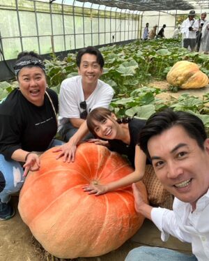 Huang Peijia Instagram - 🙌
美好又溫暖的旅程，
謝謝可愛的旅伴們❤️

#花甲少年趣旅行