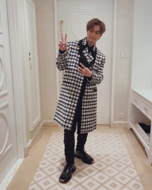 Hubert Wu Instagram - .
✌🏻