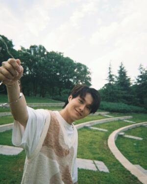 Hubert Wu Instagram - .
when you just chilling with yourself :)