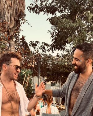 Hugh Sheridan Instagram - Just 2 days before the war started with the most brutal terrorist attacks from Hamas militants, i was at a cafe in Tel Aviv & met a cool Canadian who was about to head to a Kibbutz, I’d never heard of one before. He explained that it’s like a commune where you work on the land, plant trees & food, help & eat. I asked if I could come, he said he’d ask. A day later I was at a beautiful sunset beach bbq party, a prelude to the Nova Festival, all to raise money for the Israeli version of Burning Man, there I was given a ticket to the same sunrise party. I can’t tell you how many emotions I feel that I was at neither of these places when the malicious, callous & evil invasion began. I have never felt like this before. Watching CNN now I saw someone I met & was photographed with at the sunset before. He narrowly survived in the bomb shelter massacre by hiding under dead bodies. 
Anyone celebrating this horrific tragedy for religious or political reasons needs to understand this is a terrorist attack. How can anyone condone or celebrate terrorism?! Neither the United Kingdom, Australia nor the US reason or negotiate with terrorists… France, Russia & Italy did with Hitler & we know how that panned out. 
“You can’t reason with a tiger when your head is in its mouth” My prayers are with my friends who have died, those who have managed to survive & mostly to the young people I met who are now fighting for their own, their family and their countries lives.
Their lives went from normal & beautiful to a living hell in just hours. 

#Repost @malkovtaylor
・・・
‏This is my my friend my hero and now the hero of the state of Israel. Her personal testimony to the traumatic nightmare that she has been through for hours that felt like eternity!
‏You can’t ignore the ironic correlation to the holocaust survival stories!
‏She survived by a great miracle and incredible ingenuity! The whole world needs to know! There are many stories like hers and others with a grim ending who will not be returning to their families, like our friend Liron Barda. 💔 And so many hostages that we  don’t know in what state they will return if at all!#israelisunderattack #staywithisrael💙