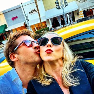 Hugh Sheridan Instagram - Meow lippy on my lips 👄👀😂 #whatsnewpussycat #?!!