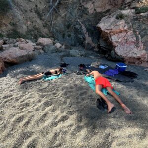 Hugo Catalán Instagram - Día de playa con mi familia de España ♥️♥️
