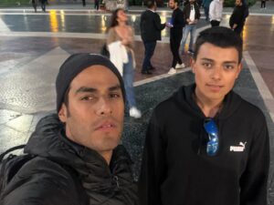 Hugo Catalán Instagram - 1-La barceloneta!
2-Rumbo a Barcelona 
3-El metro 
4-Arc de Triomf
5-Parc de la ciutadella 
6-Little boy 
7-Calippo 
8-El malote del Raval
9-Pizza 
10-Plaça Catalunya