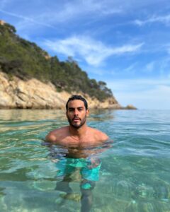 Actor Hugo Catalán HD Instagram Photos and Wallpapers April 2024