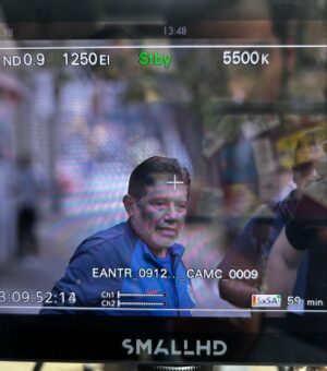 Hugo Catalán Instagram - Un día recibí una llamada de @juanosorio.oficial invitándome al proyecto que estaba por comenzar! Fui a verlo y Juan es de esas personas tan apasionadas e intensas que a los pocos minutos yo ya estaba montándome a una montaña rusa que se llamó @elamornotienerecetaof que termina hoy al aire en México pero continúa en otras partes del mundo ! Me llevo maravillosos recuerdos! Fue un placer compartir a lado de gente extraordinaria! Tanto @claudia3martin como @danielelbittar hicieron un trabajo extraordinario como protagonistas y el resto de actores fueron unos grandes compañeros! Muchas felicidades por el gran éxito! Fue una montaña rusa y creo que nunca había estado tan golpeado en la vida! Pero que bueno que les gustó mi trabajo como Fermín! Hasta la próxima ❤️😘