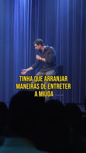Hugo Sousa Instagram - O Praticamente Estável já está disponível na outra plataforma que começa por Y. 
Vão ver!! Já que tá disponível à borla comentem, partilhem e essas cenas todas que aqui o senhor agradece! Obrigado e divirtam-se! 🙏🏻😜
#hugosousa #praticamenteestavel #standupcomedy