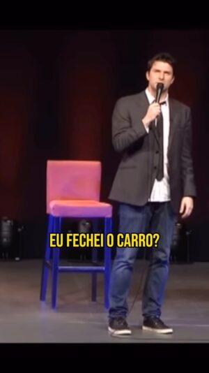 Hugo Sousa Instagram - Um bit de 2013. 🙈 Abriu data em Barcelos e tá feito! Vão ser estas as últimas datas da tour. Quem quer ir ver que aproveite.💪🏼💪🏼 bilhetes no link da bio. #standupcomedy #humor