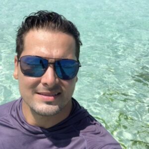 Hugo Vásquez Instagram - Cómo me gustaría despertar mañana y amanecer en este hermoso lugar , el parque nacional Morrocoy en Venezuela uno de mis lugares favoritos ... te extraño mi #venezuela bella #parquenacionalmorrocoy #falcon #caracas #maracaibo #playasvenezolanas #losjuanes #venezuela🇻🇪