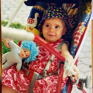 Hülya Gülşen Irmak Instagram - Bu sabah karşıma çıktı bu fotoğraf ah tam yemelik değil mi ❤️