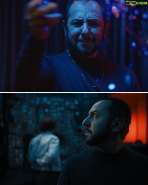 Humberto Busto Instagram - TENGO QUE MORIR TODAS LAS NOCHES 
#tengoquemorirtodaslasnoches 

¿Ustedes ya vieron la historia de Carlo y Arti? Interpretados por los geniales @humbertobusto @braysefe 

Los 8 episodios ya disponibles a través de Amazon Prime Video @primevideomx 

Dirección: @ernesto.contreras.f @alejzuno 
Foto: @cesargutierrezmiranda @amc_cinefotografo 
Producción: @alebrijeproducciones 
Cámara: SONY Venice 6k @sonycine
Óptica: Cooke S7 @cookeoptics

#cine #tvseries #cinefoto #cinematographer #dp #lgbtq🌈 #lgbtq