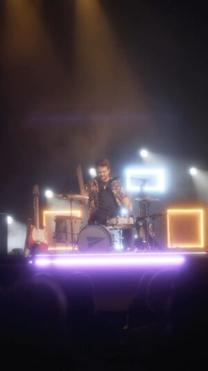 Hunter Hayes Instagram - And now you know it’s all real // 🎥: @matthewalecgold #concert #hunterhayes