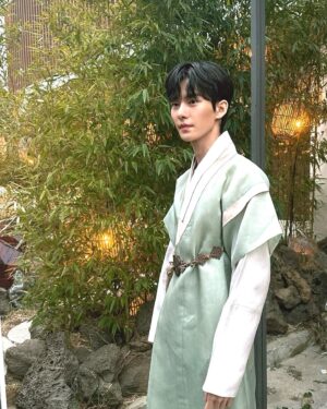 Hur Hyun-jun Instagram - 