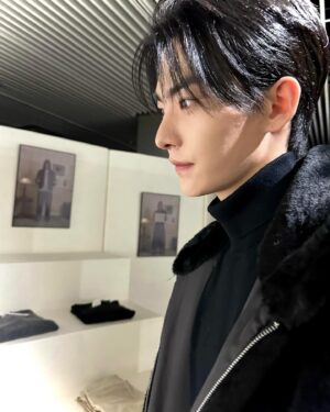 Hur Hyun-jun Instagram - ✨