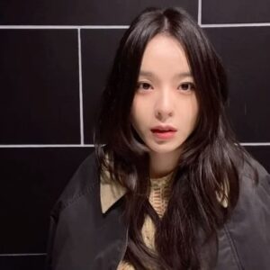 Hur Jung-hee Instagram - 띠용?