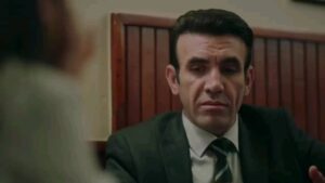 Hüseyin Avni Danyal Instagram - Bir garip evlilik meselesi ❤️ #Yargı yeni bölümüyle bu akşam saat 20.45’te @kanald’de! @kaanurgancioglu @pinarrdenizzz @mehmetyilmazak @uguraslanofficial @ayyapim