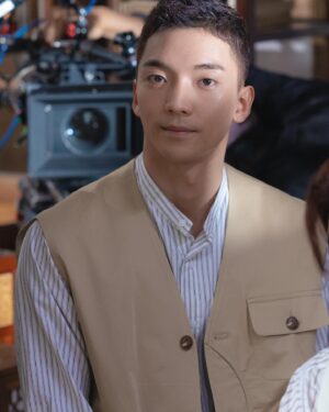 Hwang Hee Instagram - 오늘밤 9시20분 #tvndrama  #구미호뎐1938