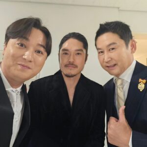 Hwang Je-sung Instagram - 감사합니다^^!! 
많이 부족한데 상까지 주시고 ㅜㅜ 
열심히 달리겠습니다!!!

#대중문화예술상
이제나도
#국가인증코미디언