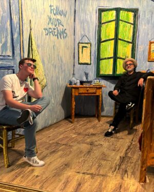 Iain Armitage Instagram - Spent the afternoon running around the wonderfully chaotic mind of @mrbrainwash - if you are in LA I highly recommend stopping by @mrbrainwashartmuseum !!