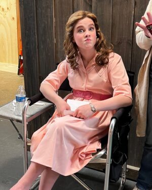 Iain Armitage Instagram - Hey y’all! I’m Mary!!!