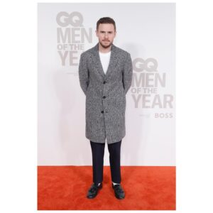 Iain De Caestecker Instagram - Thanks @britishgq @gq 

And thanks @pinnaclepruk for making me post this