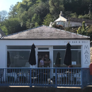 Iain De Caestecker Instagram - My big brother, Gordon, and sister-in-law, Kirsty, have opened up a new fish deli and takeaway in Corrie on the Isle of Arran. Come visit, worth a trip to Scotland and Arran for! Follow @mara_fish_arran