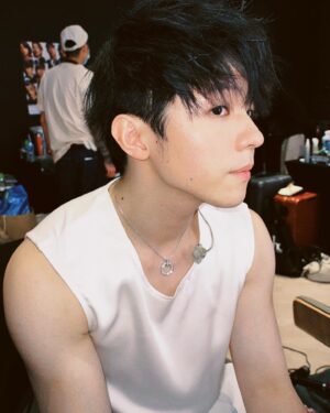 Ian Chan Instagram - -
大家好似想睇後台相多啲
Day 8
See you later