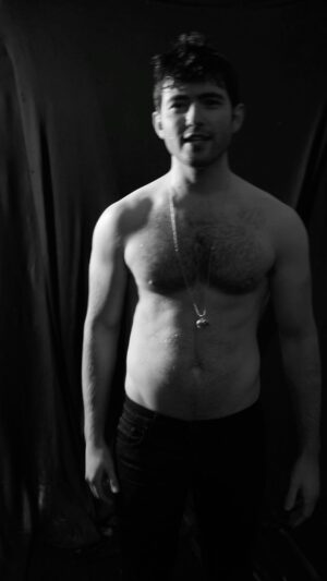 Ian Nelson Instagram - Does “rude” have one syllable or two?

#foryou #blackandwhite #rude