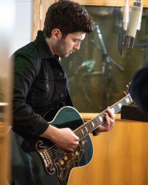 Ian Nelson Instagram - Recording new single at the legendary Sunset Sound studios :)

There truly are no limits if you put your mind and heart into something!

Sending love to you
Ian

📸 @zoesherphotography @sunsetsoundrecorders @dfdproductions