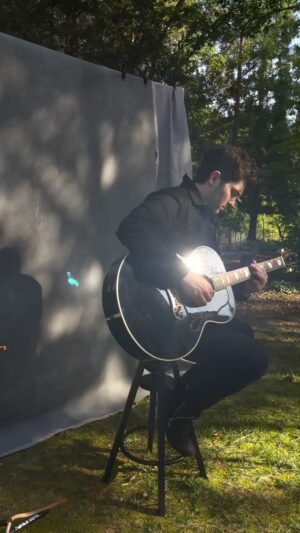 Ian Nelson Instagram - Wish you were here • “Disposable Moments”

🎥 @kristenmbryant 

#fyp #guitar #acousticguitar #singersongwriter