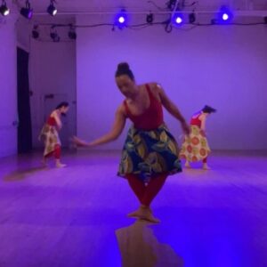 Ianne Fields Stewart Instagram - Nina Remixed 
Choreo: @leahsmileytubbs 
Company: @modarts_dance 
📸: @a.s.kche 
•
•
•
This past weekend was the culmination of 8 months of hard work and deep community with @modarts_dance and @leahsmileytubbs . Words honestly escape  escape me. I cannot truly express what it has meant to study under Leah’s guidance for a year dancing alongside @notnormal_yassie @toni__owens @jessicasonpark @bellezamitch and our beloved firework @sharonzulay . Finding dance and dance community in New York first with @slmdances and now with @modarts_dance  has been the greatest gift my heart, mind, body, and soul could ask for. I stand in endless gratitude for the dance lineages I have been welcomed into. My heart is full. ❤️#MeWe
