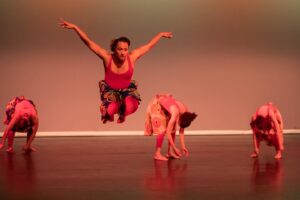 Ianne Fields Stewart Instagram - Nina Remixed 
Choreo: @leahsmileytubbs 
Company: @modarts_dance 
📸: @e.mertz.photography 
•
•
•
This past weekend was the culmination of 8 months of hard work and deep community with @modarts_dance and @leahsmileytubbs . Words honestly escape  escape me. I cannot truly express what it has meant to study under Leah’s guidance for a year dancing alongside @notnormal_yassie @toni__owens @jessicasonpark @bellezamitch and our beloved firework @sharonzulay . Finding dance and dance community in New York first with @slmdances and now with @modarts_dance  has been the greatest gift my heart, mind, body, and soul could ask for. I stand in endless gratitude for the dance lineages I have been welcomed into. My heart is full. ❤️ #CollectiveThread #MeWe