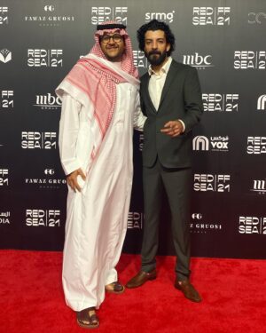 Ibrahim Alkhairallah Instagram - وداعاً و شكراً ❤️🇸🇦 @redseafilm 
استمتعنا و استفدنا و قابلنا و القادم باذن الله اجمل
الف مبروك نجاح #مهرجان_البحر_الأحمر_السينمائي_الدولي 
@redseafilm 
@moalturki 
@telfaz11