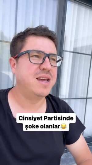 İbrahim Büyükak Instagram - Cinsiyet Partisinde şoke olanlar 😂