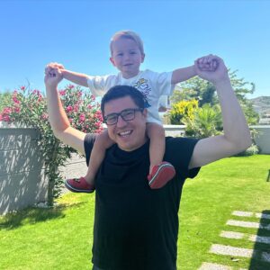 İbrahim Büyükak Instagram - Biz babamızın önünde bacak bacak üstüne atamazdık, kerataya bak ahhah