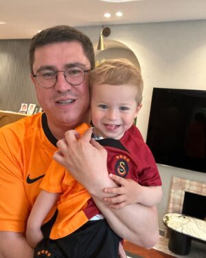 İbrahim Büyükak Instagram - Şampiyonluk hatırası 💛❤️