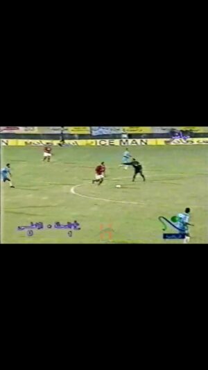 Ibrahim Saeed Instagram - متع عينيك 😁
اتحدي 
اي لاعب يعملها كده 😁
اللي هيعملها هيجيله 
تمزق ويقعد ٦ شهوريتعالج وممكن سنتين 😁